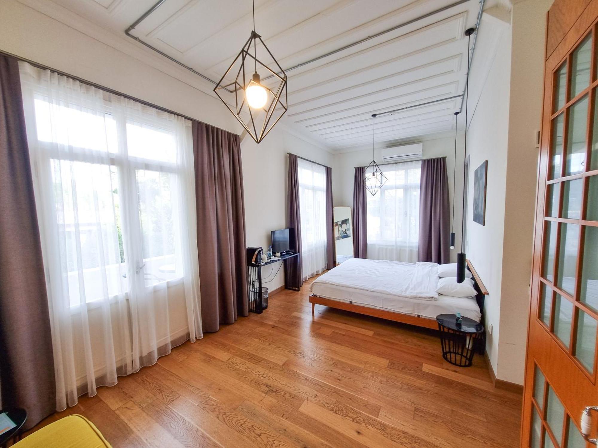 Serguzest Hotel 3*