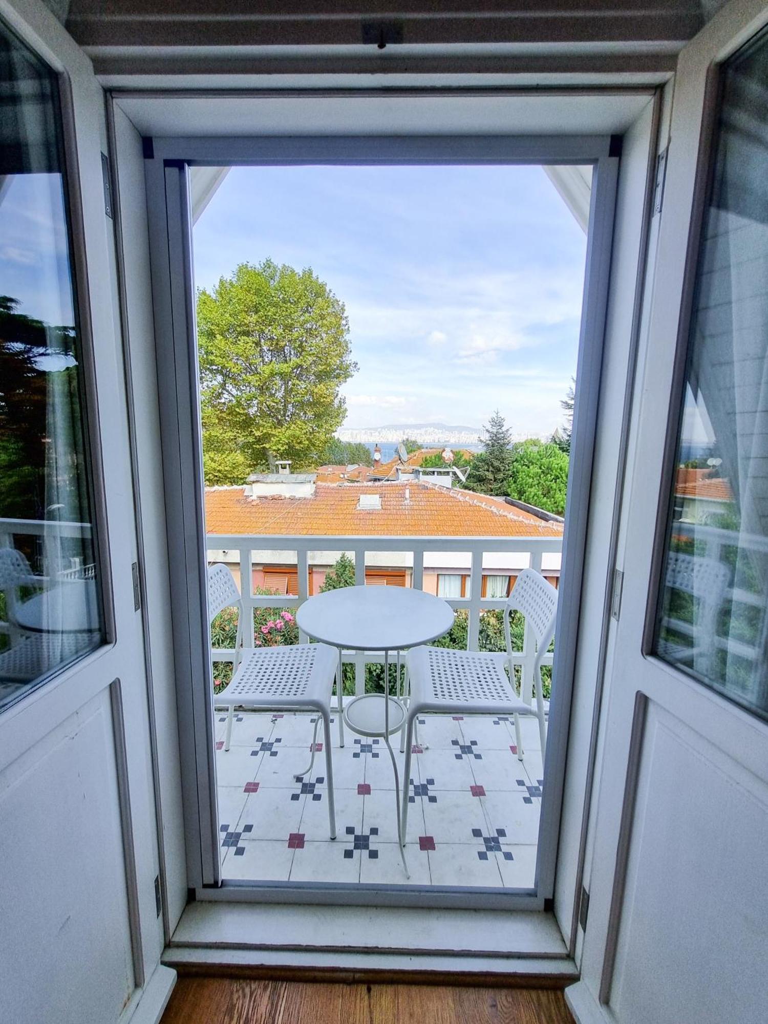 Serguzest Hotel Prinseneilanden